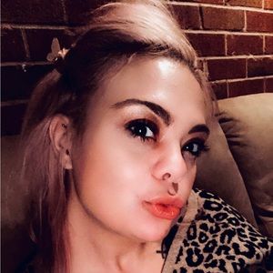 Meet your Posher, Erika